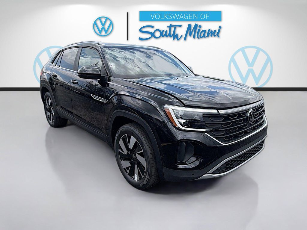 New 2026 Volkswagen Atlas Cross Sport 2.0T SE w/Technology