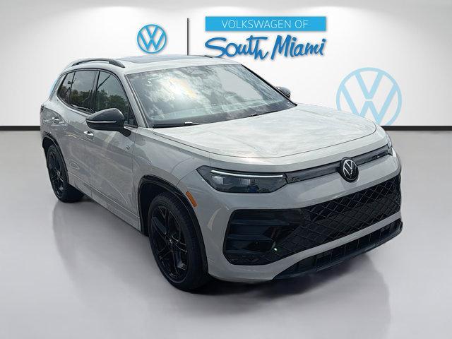 New 2026 Volkswagen Tiguan 2.0T SE R-Line Black