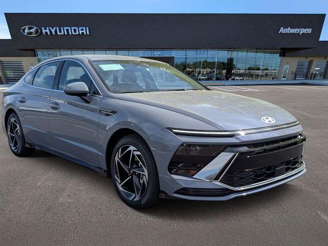 New 2026 Hyundai SONATA SEL Sport
