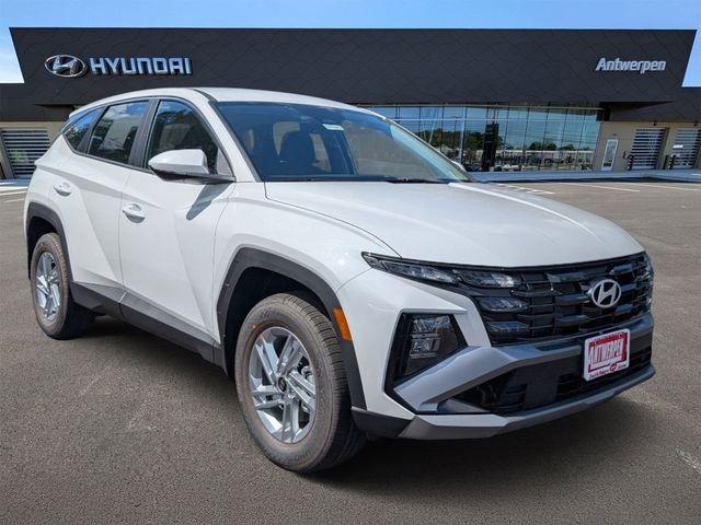 New 2026 Hyundai TUCSON SE