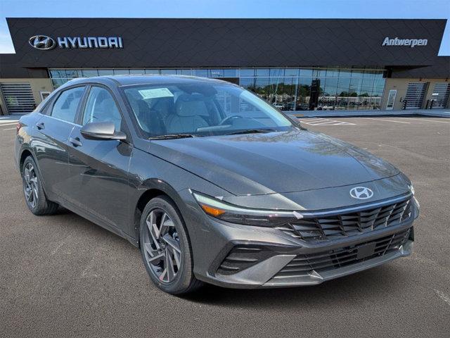 New 2026 Hyundai ELANTRA Limited