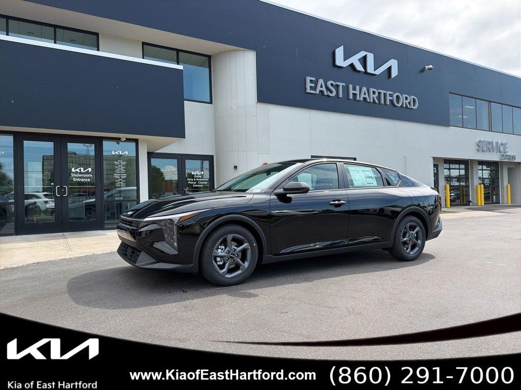 New 2026 Kia K4 LXS
