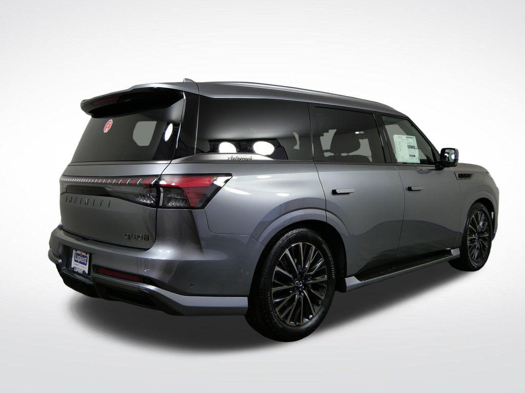2027 Infiniti QX80 AUT 照片 2
