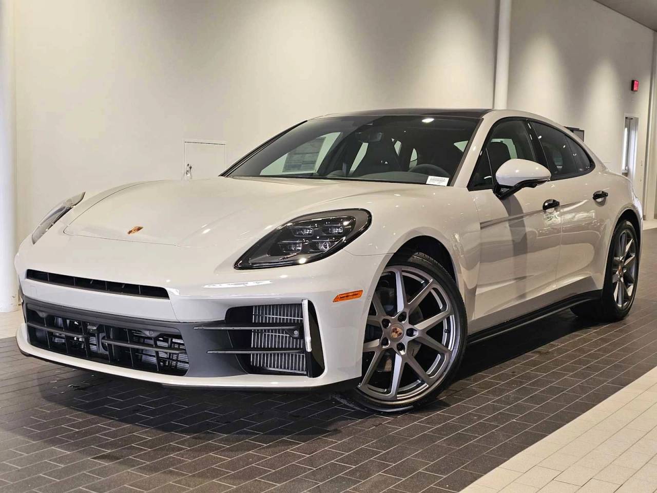 2025 Porsche Panamera