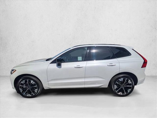 2026 Volvo XC60 B5 PLUS — фото 9
