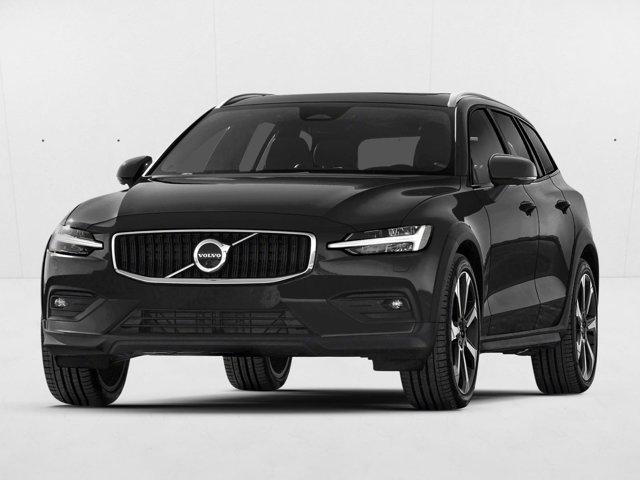 New 2026 Volvo V60 Cross Country Plus, B5 AWD Gas (mild hybrid)