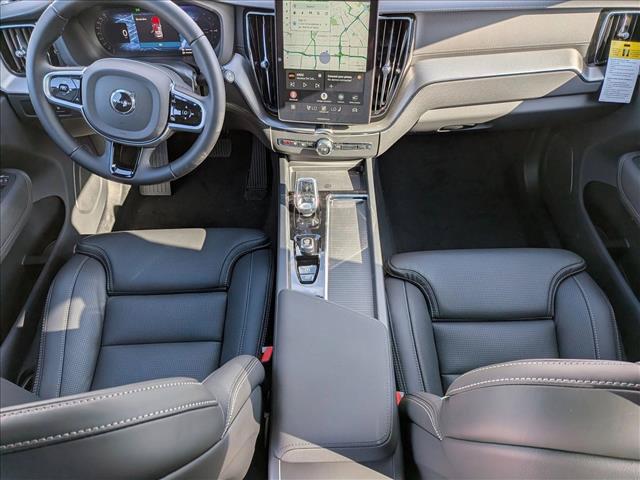 صورة مصغرة 16 لـ 2026 Volvo XC60 PLUG-IN HYBRID BLACK EDITION ULTRA, T8 AWD EL