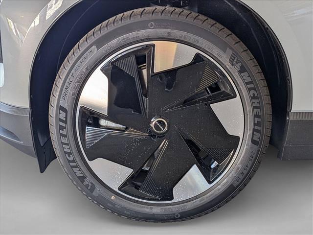 صورة 10 لـ 2026 Volvo EX30 PLUS TWIN MOTOR PERFORMANCE, FULLY ELECTRIC