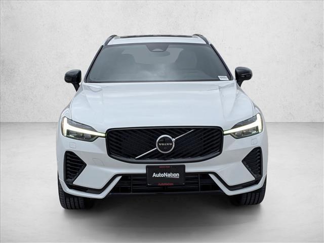 2026 Volvo XC60 PLUG-IN HYBRID PLUS, T8 AWD ELECTRIC/GASOLINE — фото 5