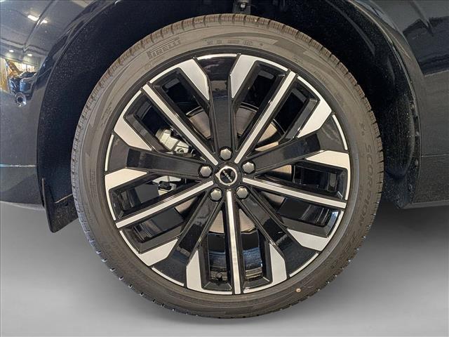 صورة 10 لـ 2026 Volvo XC60 B5 ULTRA