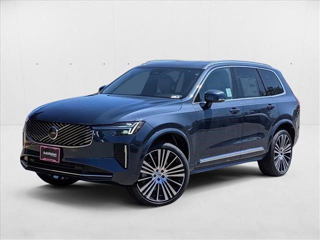 New 2025 Volvo XC90 B5 Core