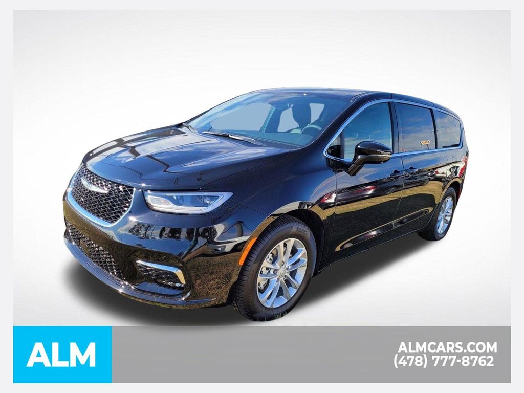 New 2026 Chrysler Pacifica L