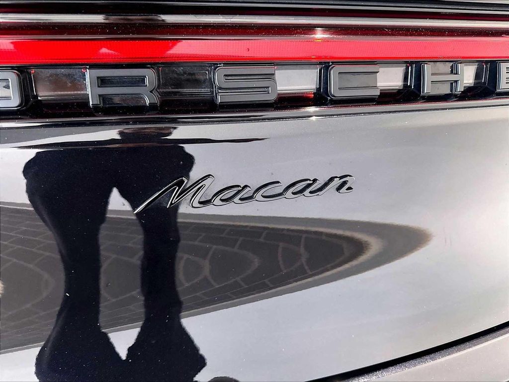 2026 Porsche MACAN 缩略图 33