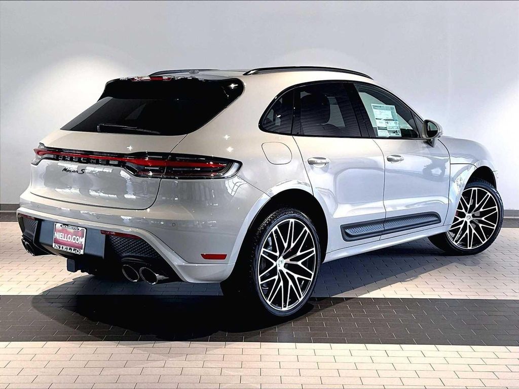 2026 Porsche MACAN 缩略图 7