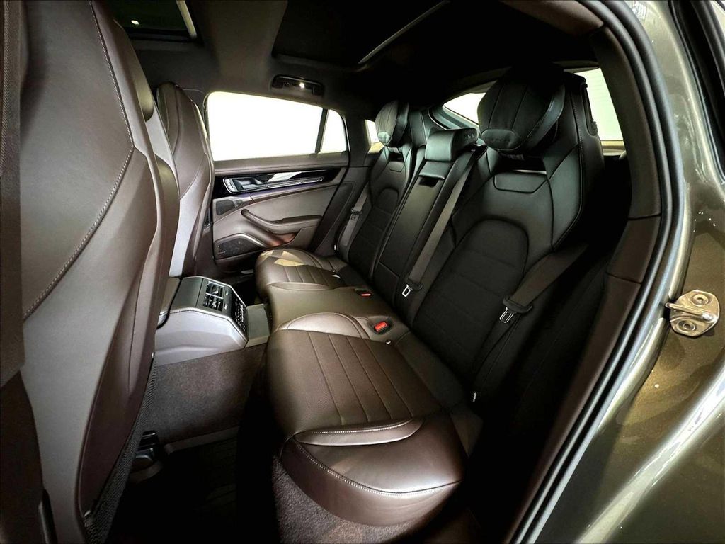 2026 Porsche PANAMERA 4 缩略图 28
