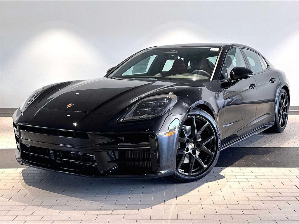 New 2026 Porsche Panamera 4