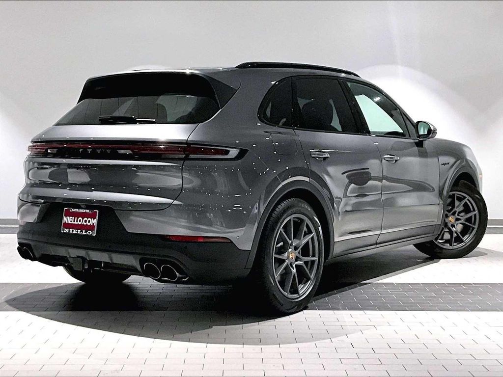 PORSCHE CAYENNE - 7