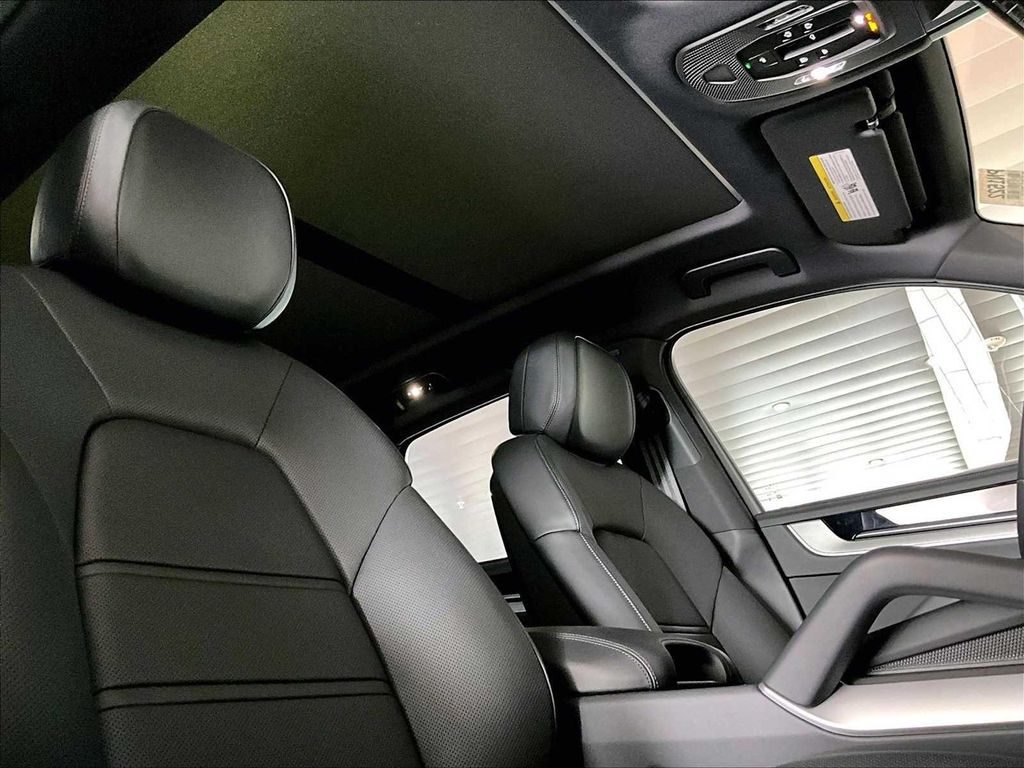 2026 Porsche CAYENNE CAYENNE E-HYBRID — миниатюра 22