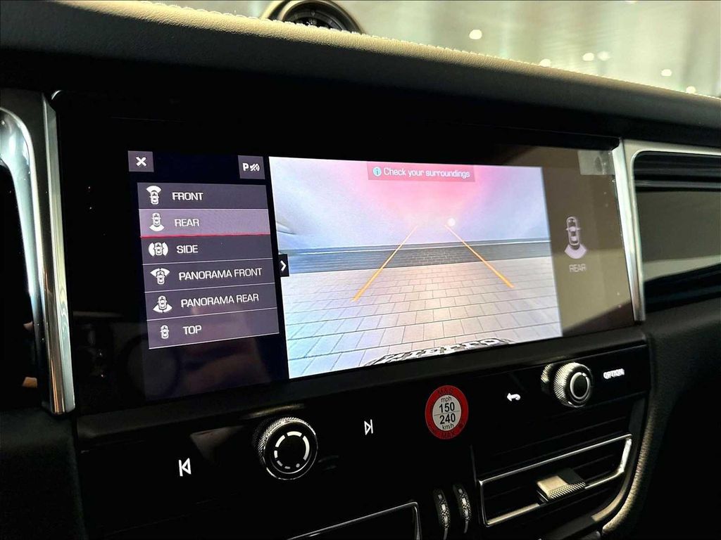 2026 Porsche MACAN 缩略图 26