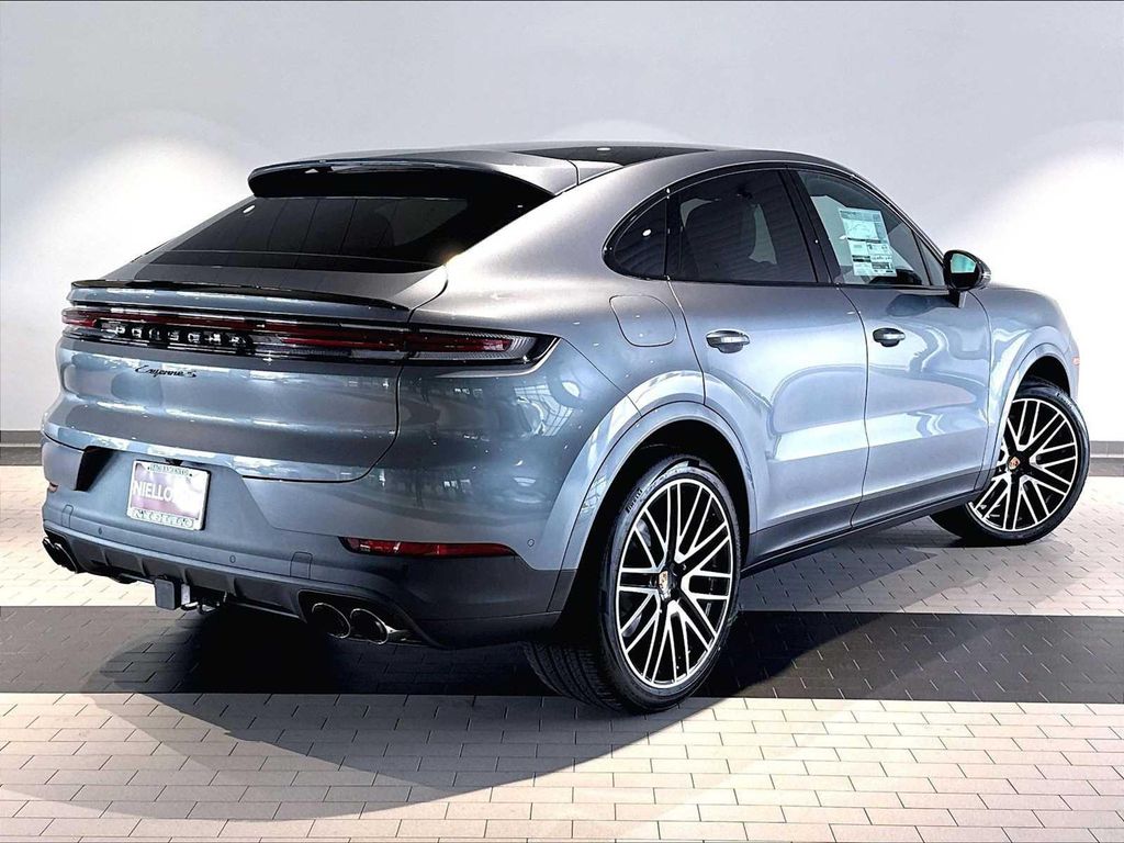 2026 Porsche CAYENNE S 照片 7