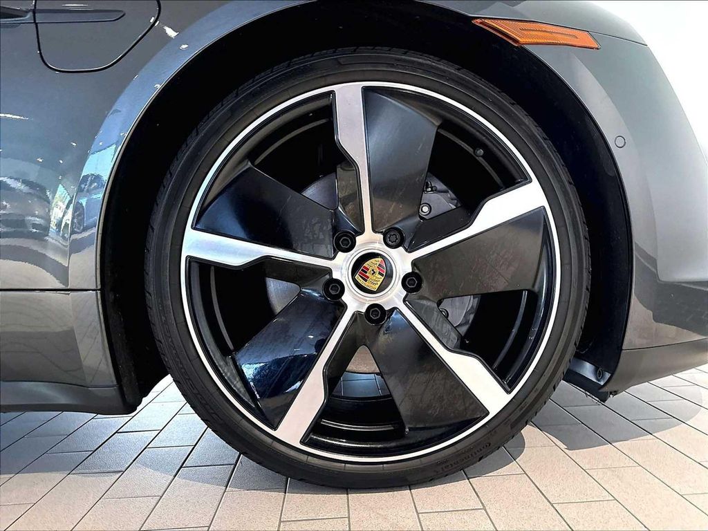 2024 Porsche TAYCAN RWD 照片 11