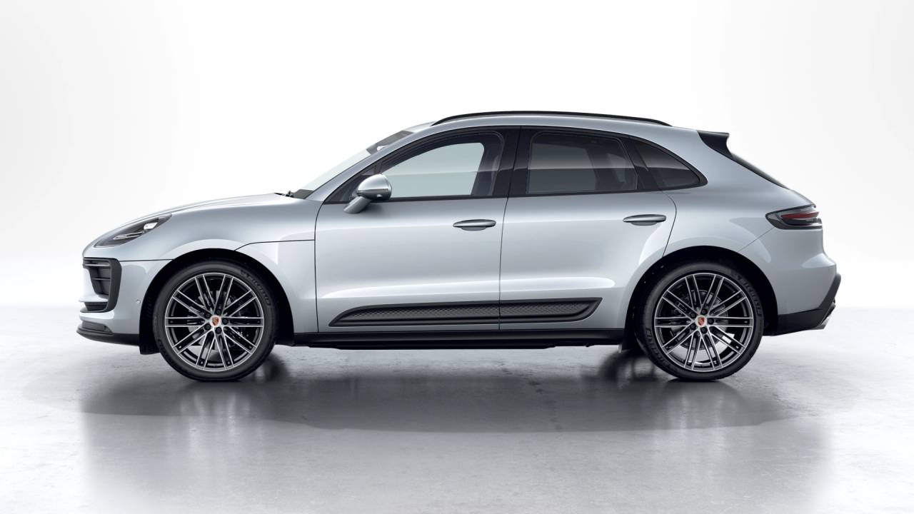 PORSCHE MACAN - 2