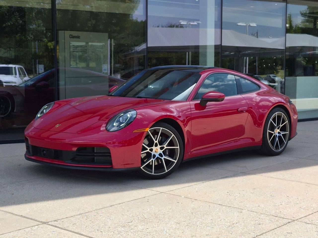 صورة 1 لـ 2025 Porsche 911