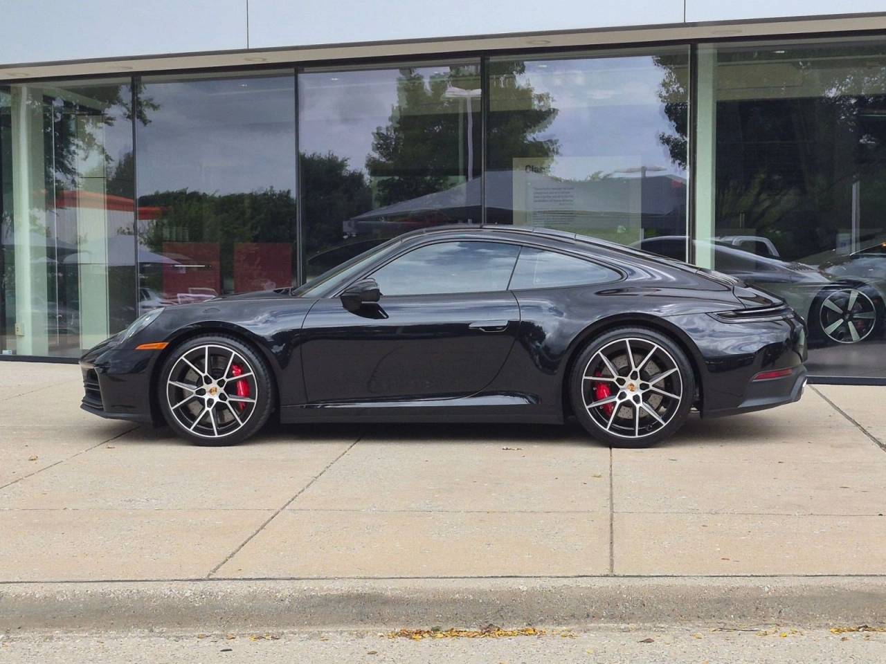 صورة 2 لـ 2026 Porsche 911
