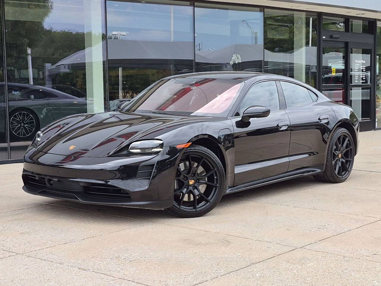 2023 Porsche Taycan