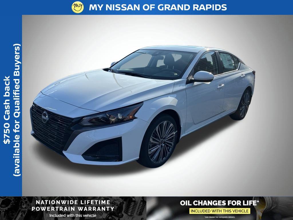 New 2026 Nissan Altima 2.5 SV