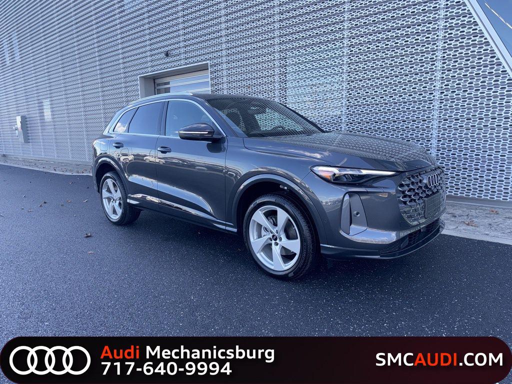 New 2025 Audi Q5 Premium Plus TFSI quattro S tronic