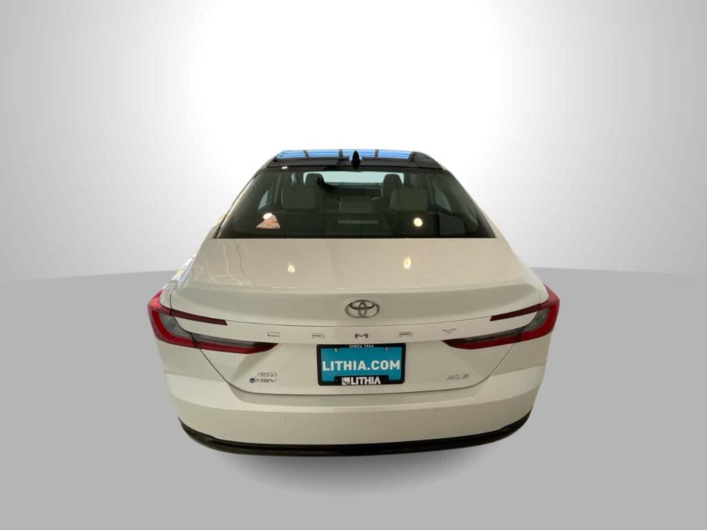 TOYOTA CAMRY - 6