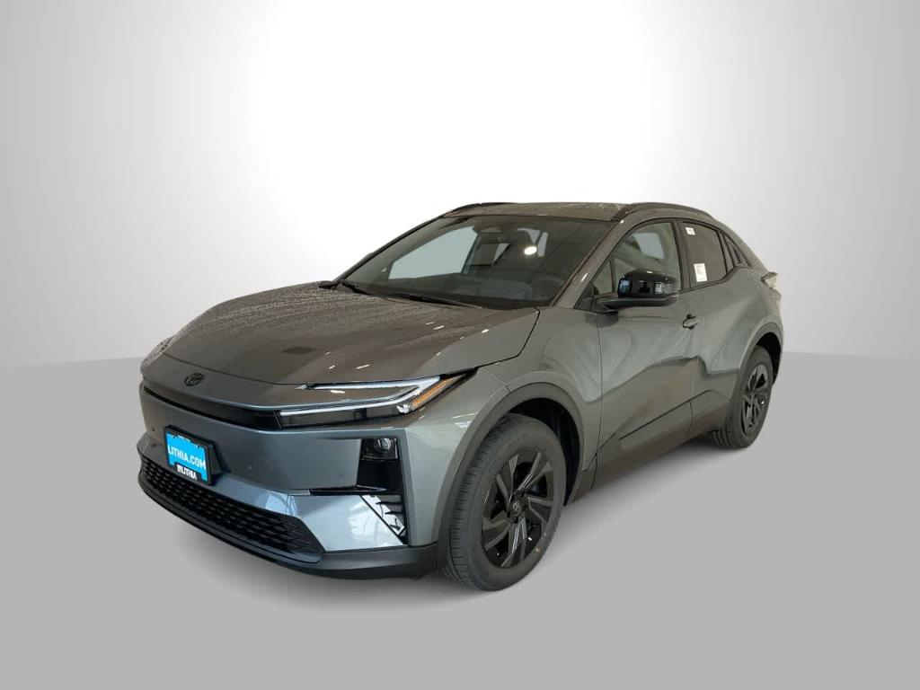 New 2026 Toyota C-HR SE