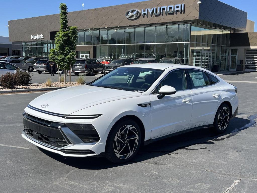 New 2026 Hyundai SONATA SEL Sport