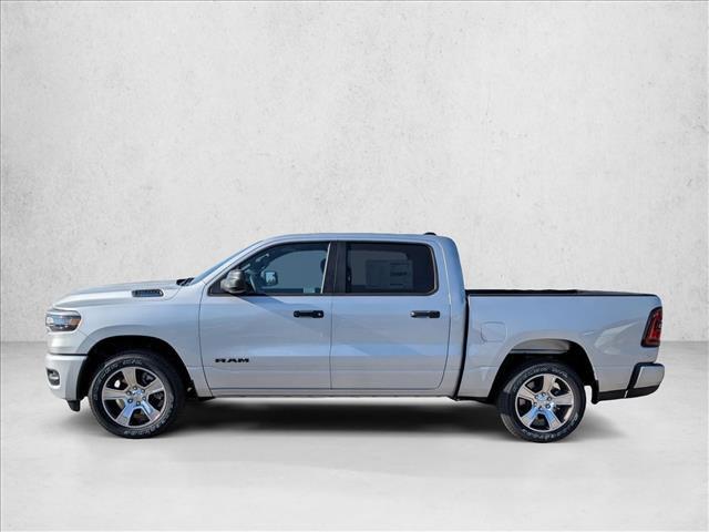 2026 RAM 1500 EXPRESS photo 5