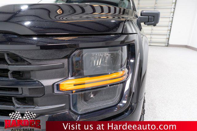 صورة 8 لـ 2025 FORD F-150 XLT
