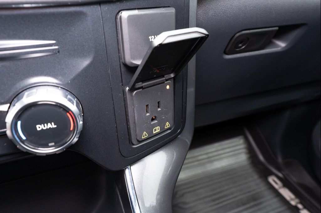 2023 FORD F-150 XLT — миниатюра 25