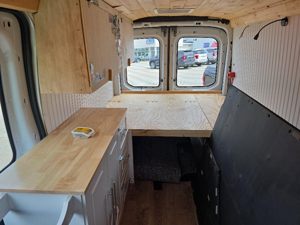صورة مصغرة 11 لـ 2023 FORD TRANSIT-250