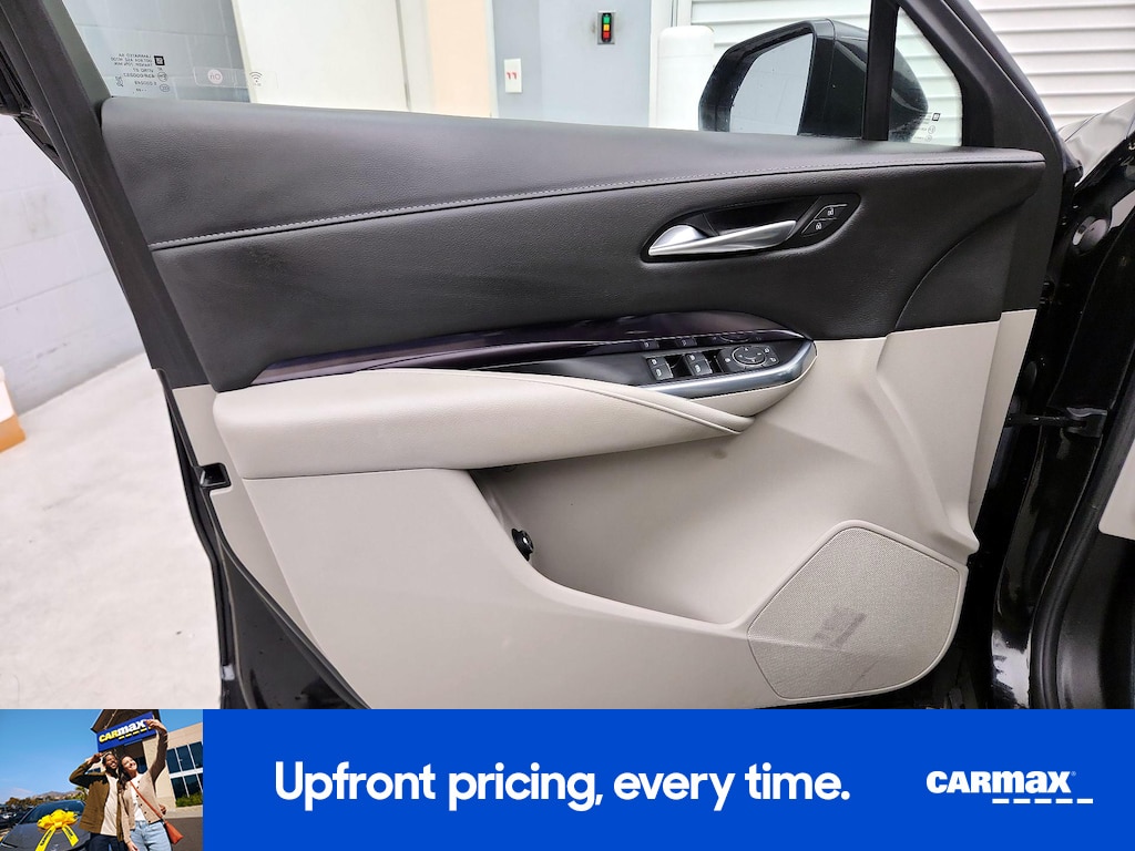 صورة مصغرة 15 لـ 2023 Cadillac XT4 LUXURY