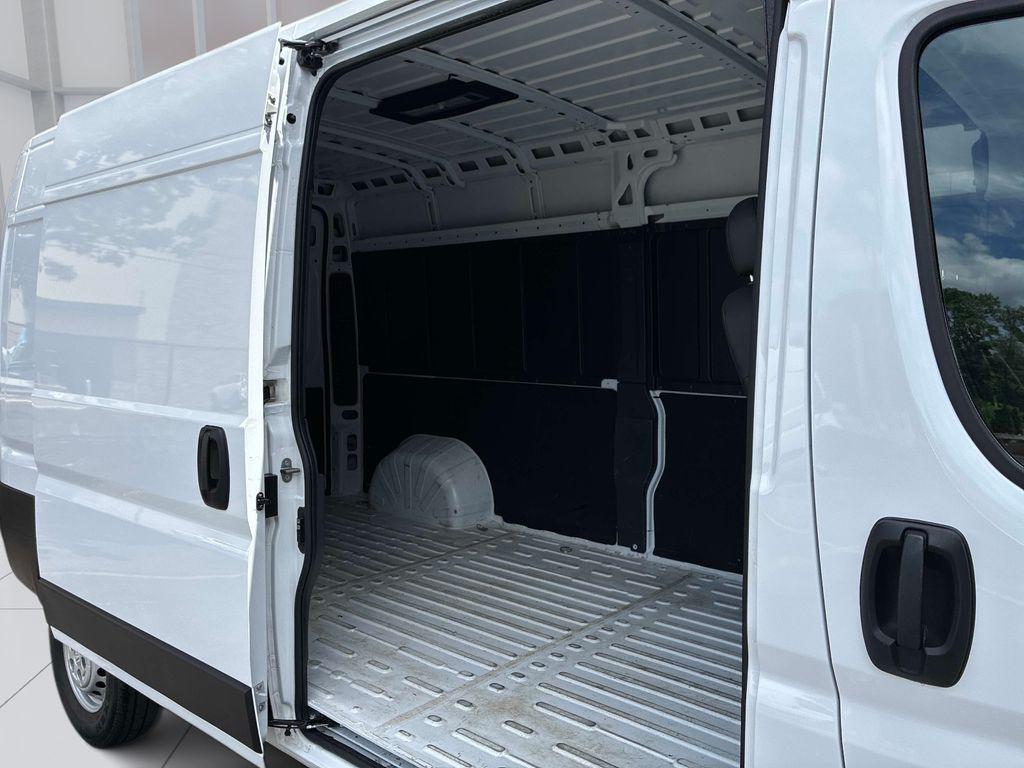 صورة مصغرة 12 لـ 2026 RAM PROMASTER 2500 TRADESMAN