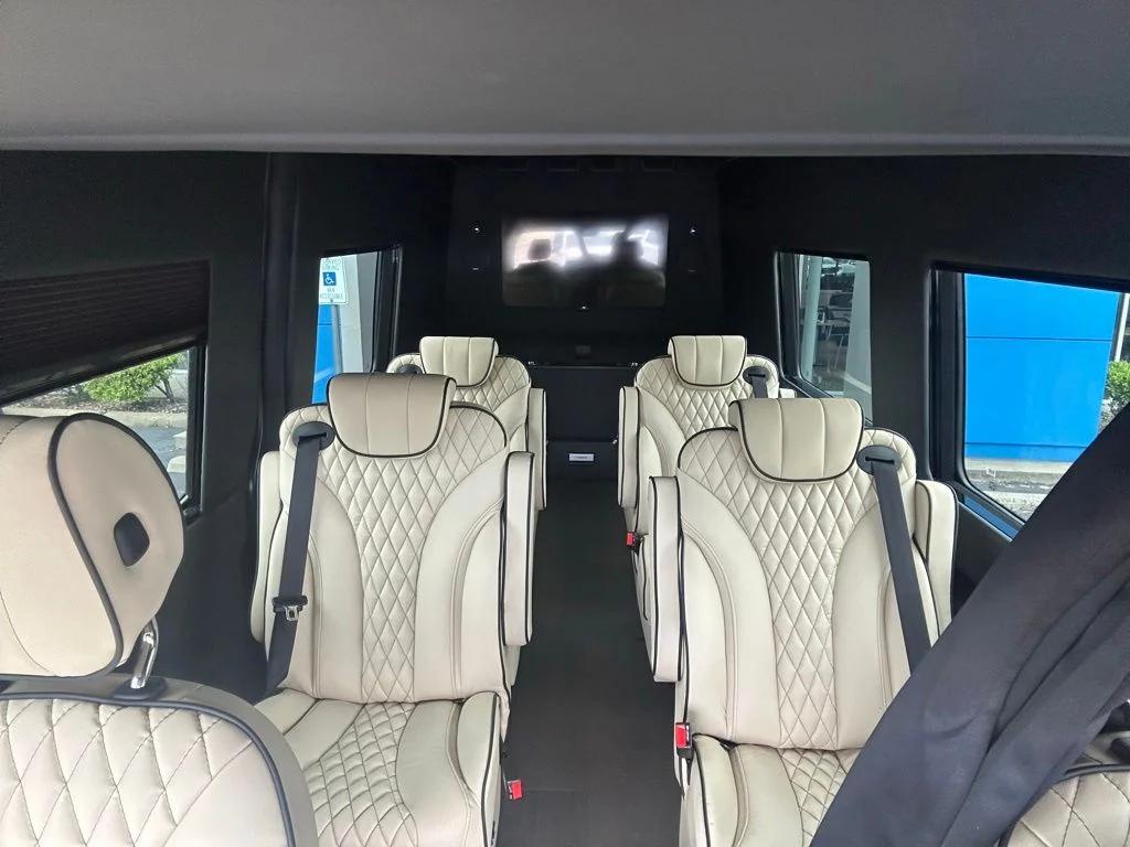 صورة مصغرة 23 لـ 2023 Mercedes-BENZ OTHERS