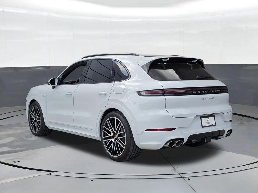 2026 Porsche CAYENNE S 照片 3