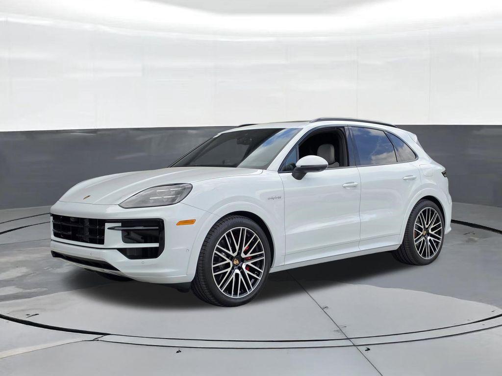 New 2026 Porsche Cayenne S