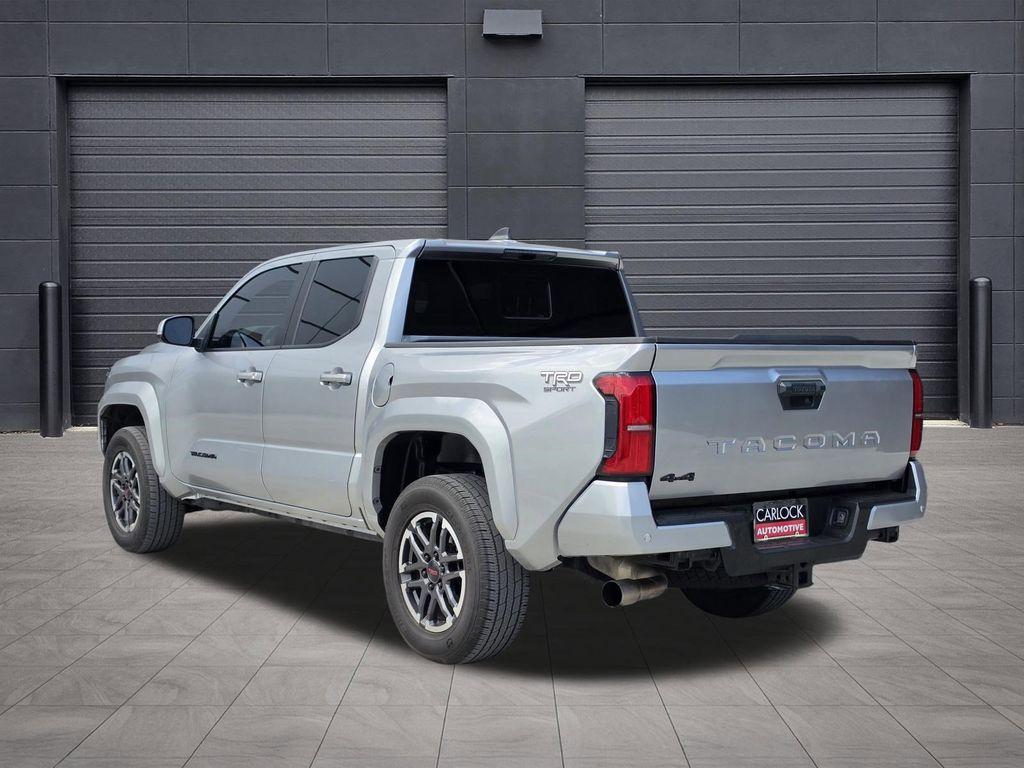 TOYOTA TACOMA - 6