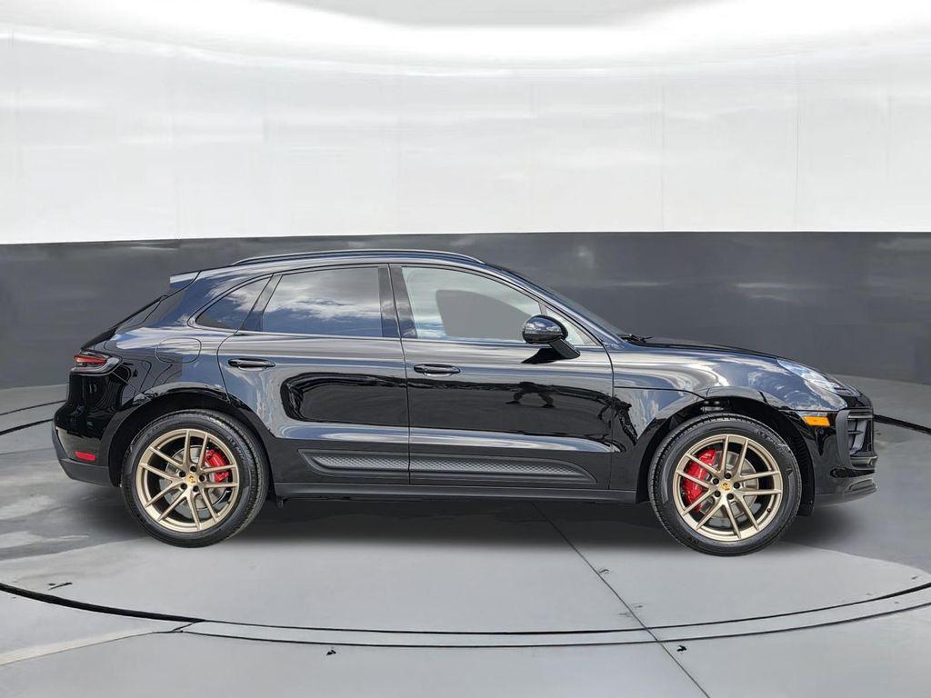 صورة 7 لـ 2026 Porsche MACAN S
