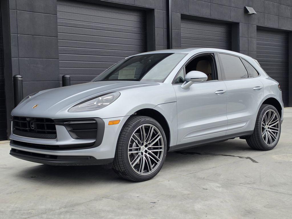 New 2026 Porsche Macan Base