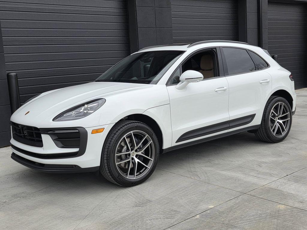 New 2026 Porsche Macan Base