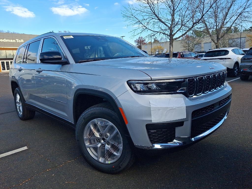 New 2025 Jeep Grand Cherokee L Laredo