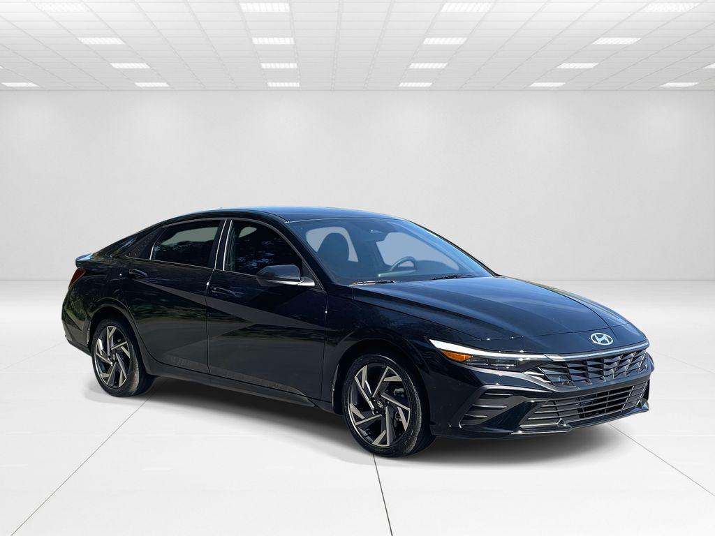 New 2025 Hyundai ELANTRA SEL Sport