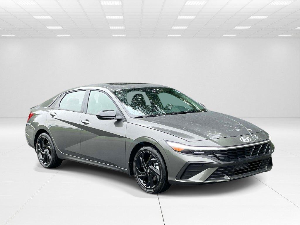 New 2026 Hyundai ELANTRA SEL Sport